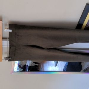 Never worn coffee colored leggings size: small